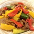 ひろみ１９７６'s cooksnap of when they made 牛肉と胡瓜とパプリカの甘辛中華炒め＊.