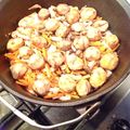 ryoko5's cooksnap of when they made ダッチオーブンで作る舞茸炊込みご飯.