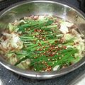 サーフブレイド's cooksnap of when they made めっちゃうまいq(^-^もつ鍋スープ!!.