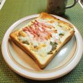 バカリャウ's cooksnap of when they made バジルチーズトースト☆.