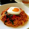 akilondon's cooksnap of when they made 半熟卵♡ほうれん草のトマトクリームパスタ.