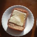 サーフブレイド's cooksnap of when they made 意外と合う☆チーズハニートースト.