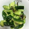 ☆おじゃるまる's cooksnap of when they made 夏バテ・疲労回復に。きゅうりの塩昆布和え.