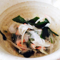 ＡＲＩ＇Ｓーキッチン's cooksnap of when they made 簡単！新玉ねぎとワカメとカニカマのサラダ.