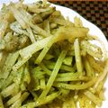 ha._.ppy's cooksnap of when they made バジルソースでジェノベーゼポテト　どすぇ.