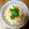 レフィア's cooksnap of when they made 鮭とえのきの簡単炊き込みごはん.