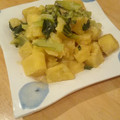 Rosamond's cooksnap of when they made さつまいもと青梗菜のマヨチリ炒め☆.