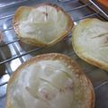 こずっぺ's cooksnap of when they made 餃子の皮でアップルパイ風♡.