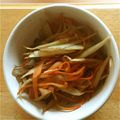おうちゃん母さん's cooksnap of when they made 美肌効果! ごぼうと人参の基本のキンピラ.