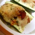 ぶーこちゃん★'s cooksnap of when they made 簡単ズッキーニボート.