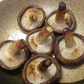 happymaiko's cooksnap of when they made 簡単◎椎茸の白だし焼き～秋の足音～.