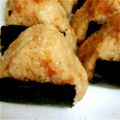 ごまぞうさん。's cooksnap of when they made 揚げ玉がごちそうに☆絶品たぬきにぎり.