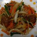かめたろう。's cooksnap of when they made 父直伝(それにしては簡単)ニラレバ炒め.