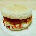 70cafe's cooksnap of when they made カマンベールエッグのマフィンサンド.