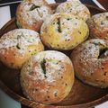 nat☺︎'s cooksnap of when they made 秋本番！ごろごろさつまいもセサミパン.