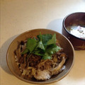 eriko720's cooksnap of when they made 簡単♡豪華！牛肉とごぼうのしぐれ煮丼.