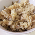 Cook Maco's cooksnap of when they made ごぼうと豚ひき肉の味噌炊き込みごはん.