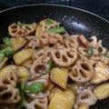 hanabuta73's cooksnap of when they made 薩摩芋と蓮根の甘辛炒め.