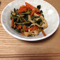 よっこ930's cooksnap of when they made 大根葉と油揚げの炒め物.