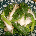 Jaye's cooksnap of when they made マイタケと小松菜の胡麻和え.