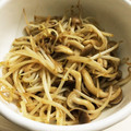けあべあ3698's cooksnap of when they made もやしとしめじのソテー.
