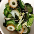 ☆chocola's cooksnap of when they made きゅうりとわかめの酢の物.