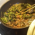 なっちゃん＊♪'s cooksnap of when they made 小松菜ひき肉炒め.