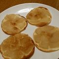 遠野＠勉強中's cooksnap of when they made 【10分】餃子の皮de♡梨＆クリチピザ.