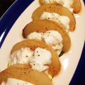 9vanilla's cooksnap of when they made ポスト『桃モッツァ』焼き梨&モッツァレラ.