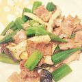 mikapika's cooksnap of when they made ☆オクラとベーコンとエリンギの炒め物☆.