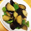 伊織mummy's cooksnap of when they made 簡単☆茄子とピーマンの炒めもの.