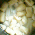 くまちゃん♪♪♪'s cooksnap of when they made 大根とほうれん草のお味噌汁！.