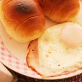 milk＊crown's cooksnap of when they made ＊簡単＊ハムエッグマフィン＊.