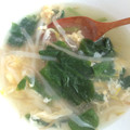 miyapera's cooksnap of when they made ウエイパーで！卵とほうれん草のスープ.