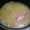 qoouru's cooksnap of when they made キャベツとベーコンのお味噌汁.