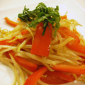 主婦おくさん's cooksnap of when they made 赤ピーマンともやしの炒め物.