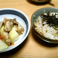CHIEKOちゃん's cooksnap of when they made 炊き込みご飯☆おかずも一緒に出来上がり.