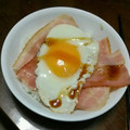 ちびおおかみくん's cooksnap of when they made 簡単朝ごはん！5分で焼肉風味目玉焼き丼☆.