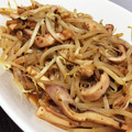 mari63☆'s cooksnap of when they made いかともやしの炒めもの.
