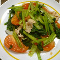 Haru Haru's cooksnap of when they made 小松菜とトマトの炒め物♪.