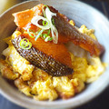 NAGANO久留米's cooksnap of when they made 秋鮭の照り焼きで♪　ふわとろ甘辛卵丼♡.