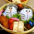 ume姉さん's cooksnap of when they made 海苔とチーズで簡単ドラえもんキャラ弁♪.