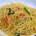 みるくるくる's cooksnap of when they made ホウレンソウと鮭の和風パスタ.