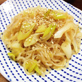YUKIKI☆'s cooksnap of when they made ねぎと白滝の炒めもの.