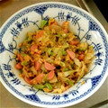 えっぺ★'s cooksnap of when they made 魚肉ソーセージとキャベツの炒めもの.