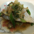 miyukitoy's cooksnap of when they made 簡単＊ブリと長ネギの塩炒め.