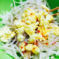 Maill's cooksnap of when they made 簡単♪　スイートチリもやし★マヨ卵のっけ.
