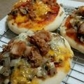 海イグアナ's cooksnap of when they made フォカッチャ生地で【ピッツァ】.