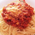 ぴよえりか's cooksnap of when they made 愛情たっぷり♡簡単ミートソース♡保存にも.