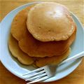 d31sou's cooksnap of when they made 材料２つ！もちもち♪ぶどうパンケーキ.